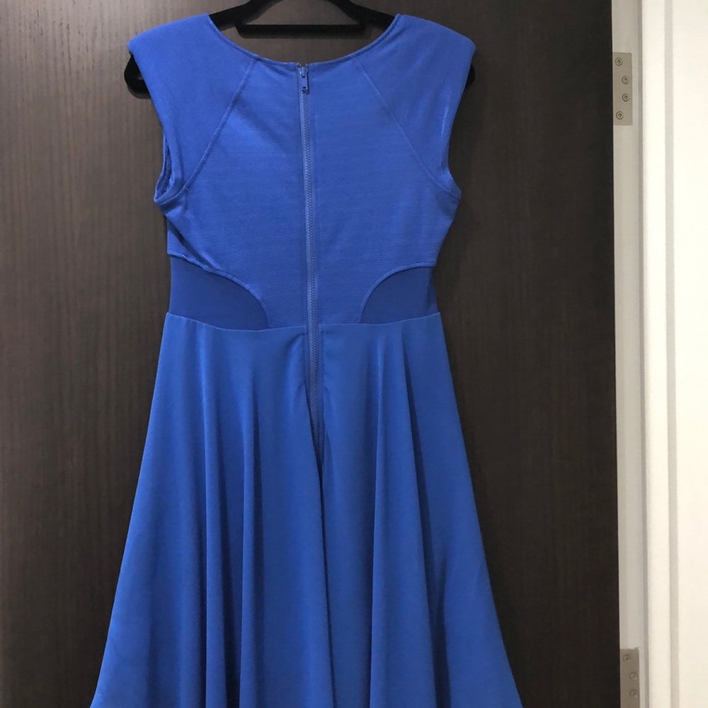 Bebe Hi-Low Dress NWOT - Picture 3 of 5